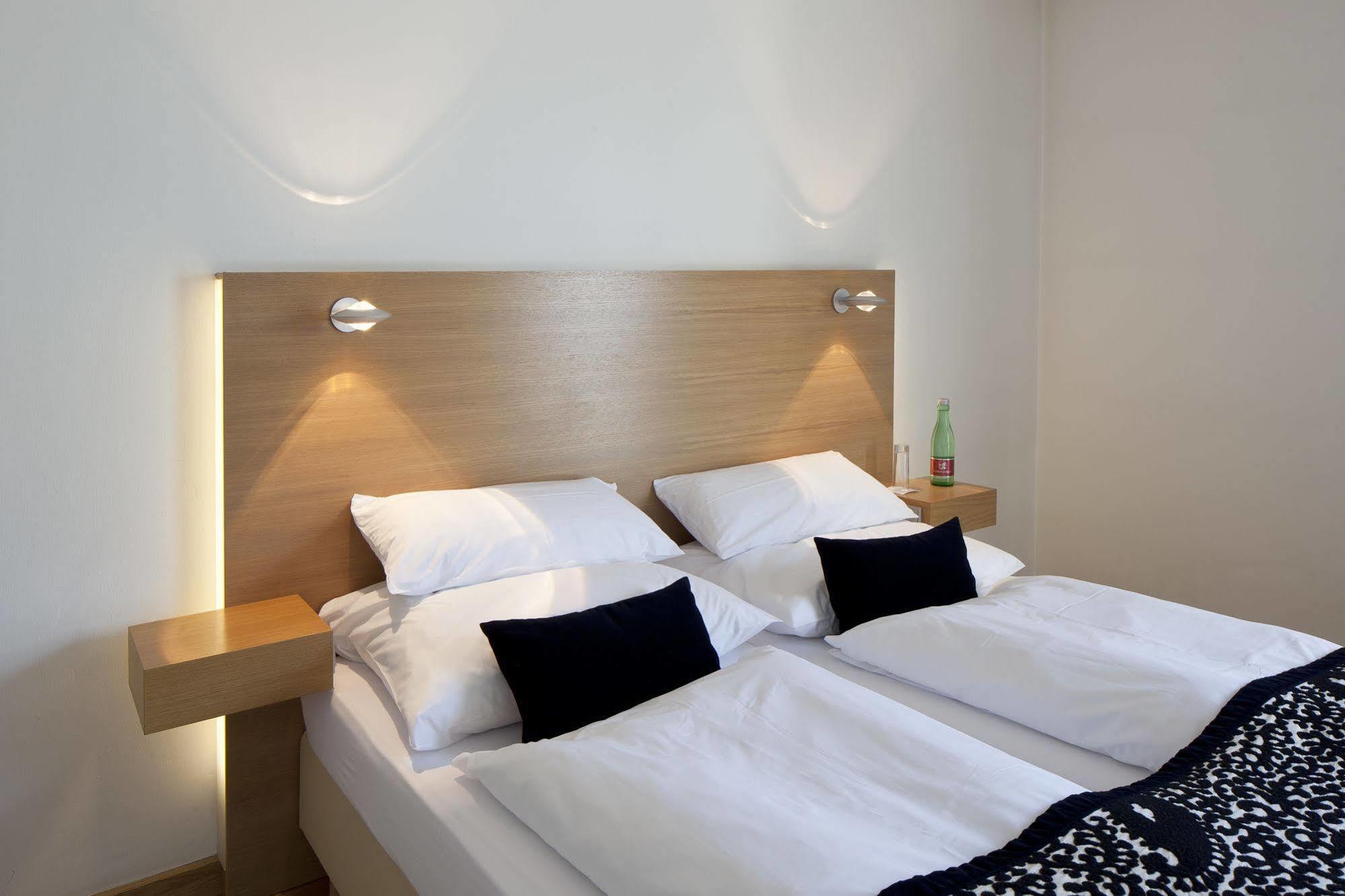 Hotel Ploberger Wels Luaran gambar